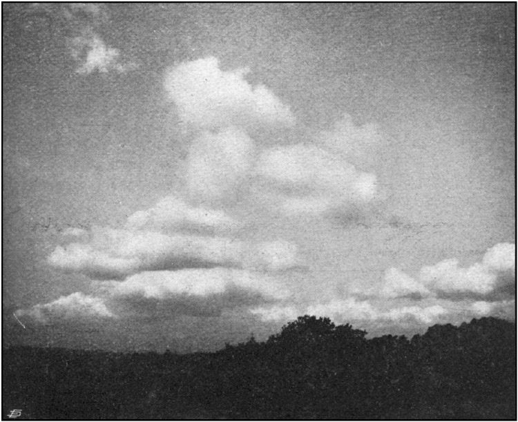 Cumuli from Tunbridge Wells, 1906, May 20.